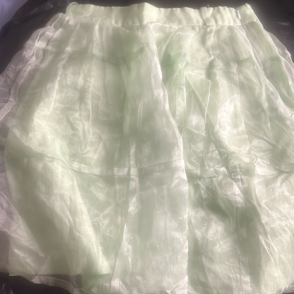 Antipodium skirt